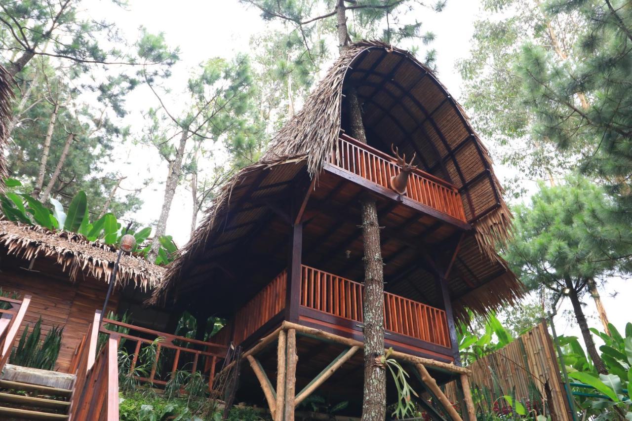 The Lodge Maribaya Cikareumbi Exteriör bild
